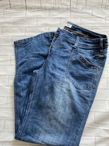 Womans blue jeans straight - blue,